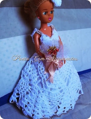 Vestido de Noiva de Crochê para boneca
