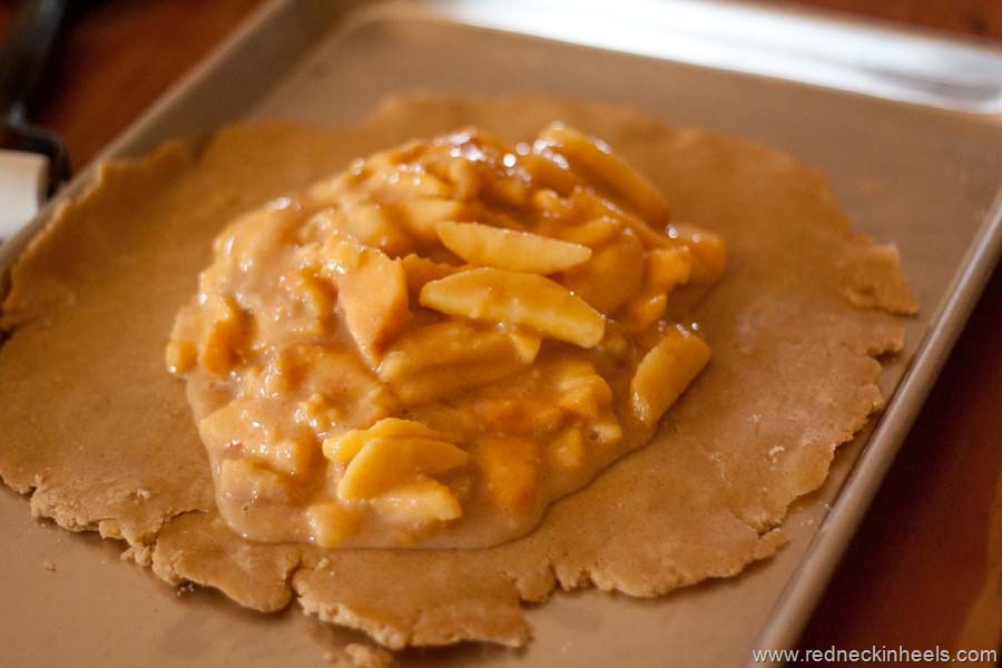 [redneckinheelspeachpie13%255B3%255D.jpg]