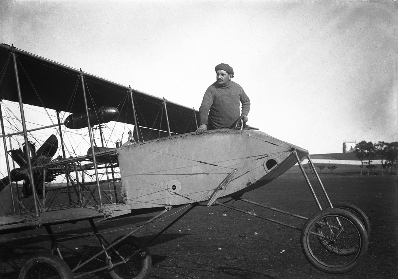 [1912-Hidroaeroplano-modelo-Voisin-tr%255B1%255D.jpg]