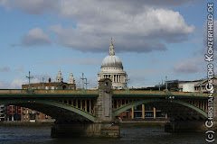 Eine Brücke über die Themse