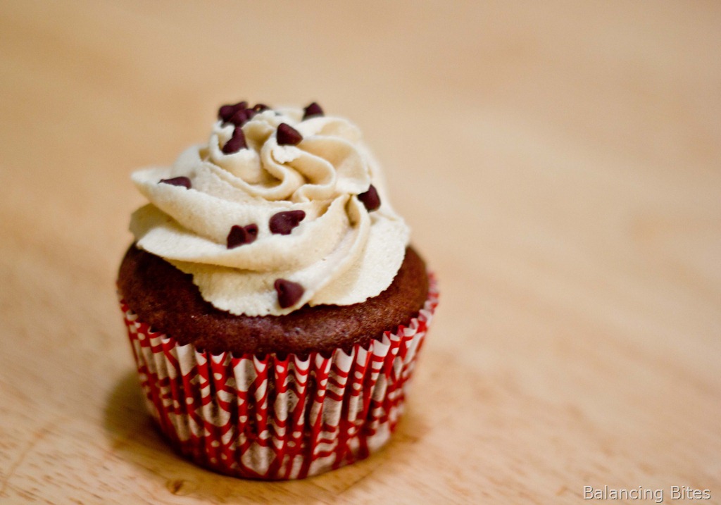 [Cookie%2520Dough%2520Chocolate%2520Cupcake%255B17%255D.jpg]