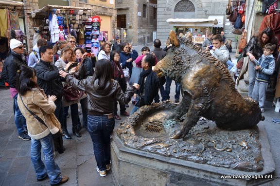 Firenze, Piazza del Maialino