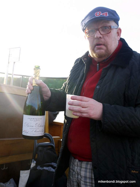 [Kenneth%2520uncorks%2520the%2520champagne%255B6%255D.jpg]
