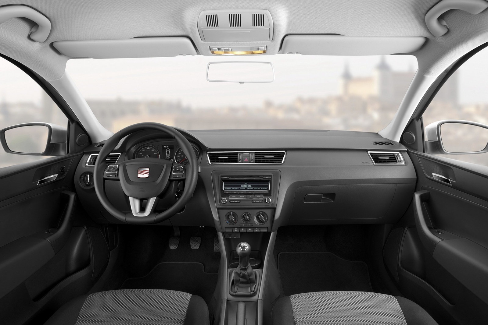 [2013-Seat-Toledo-Sedan-42%255B2%255D.jpg]