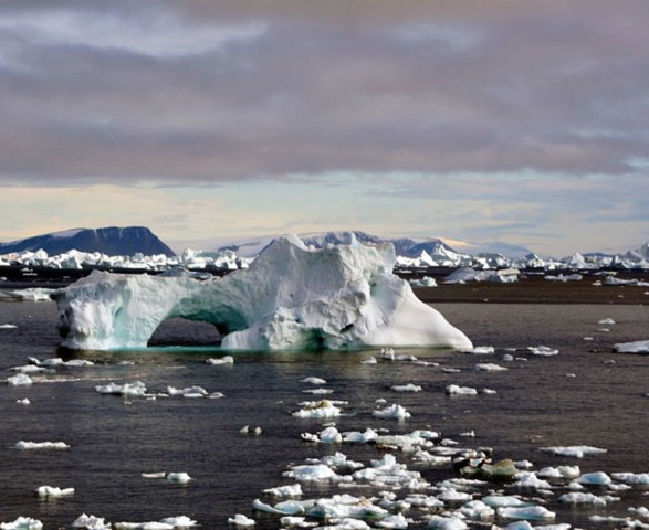 [natural-icebergs-cold-28%255B2%255D.jpg]