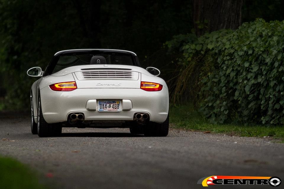 [Cnetro-911-Porsche-11%255B14%255D.jpg]