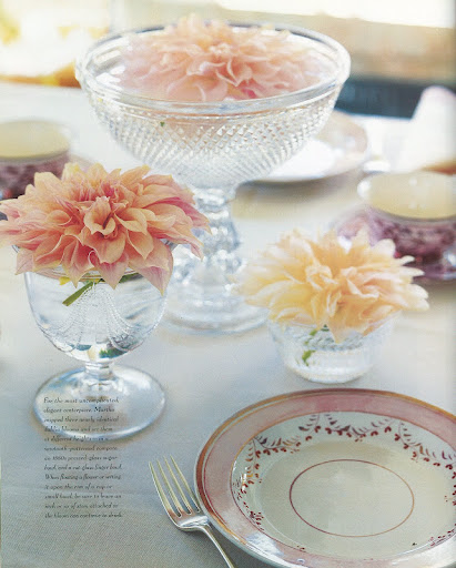 Dahlia blossoms in a Valentine's color scheme make for a simple and pretty centerpiece. Stagger them with bowls of varying heights. Dahlia blossoms in a Valentine's color scheme make for a simple and pretty centerpiece. Stagger them with bowls of varying heights.