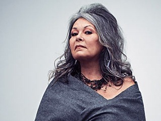 [roseannebarr3.jpg]