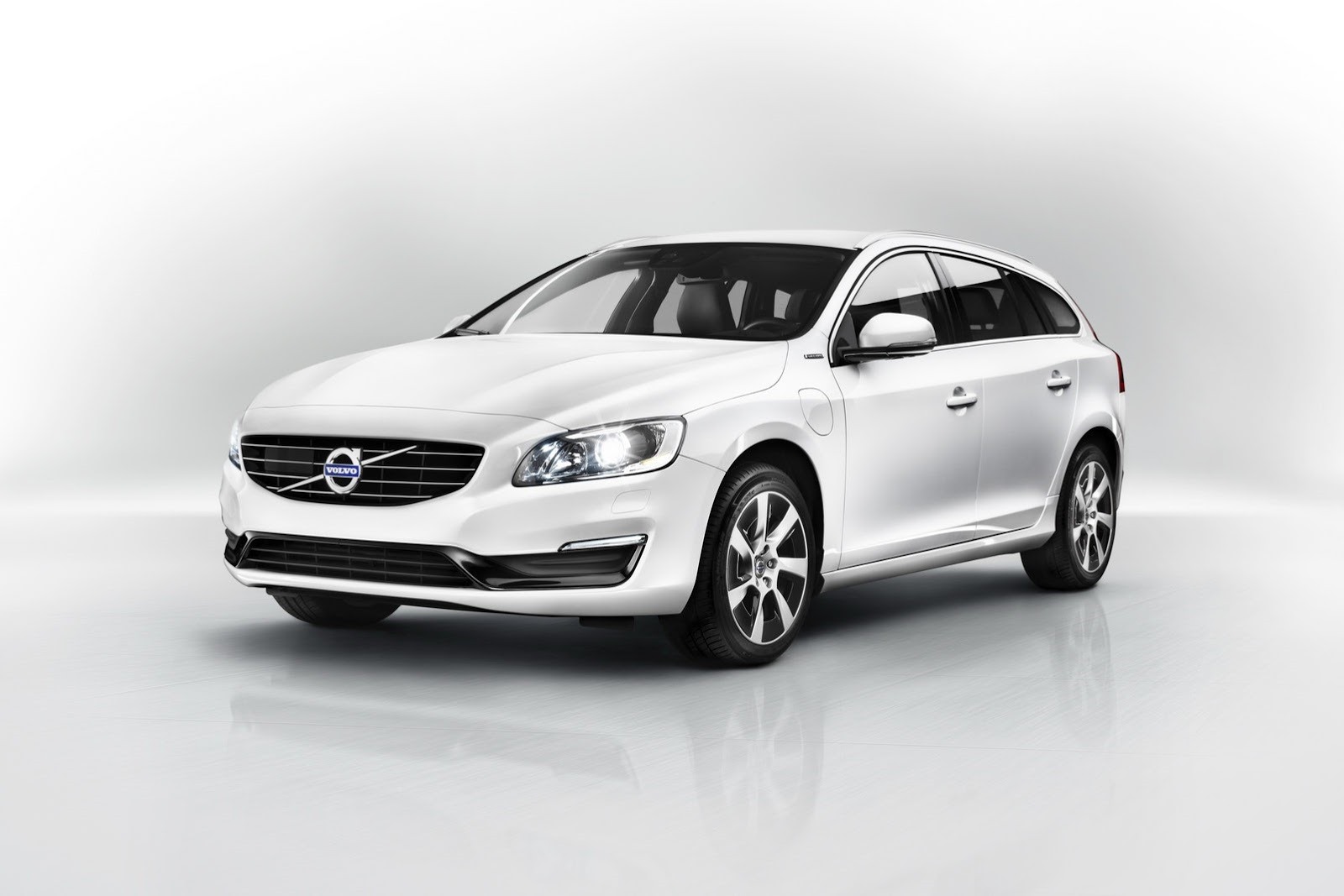 [Volvo-Wagon-US-2%255B3%255D.jpg]
