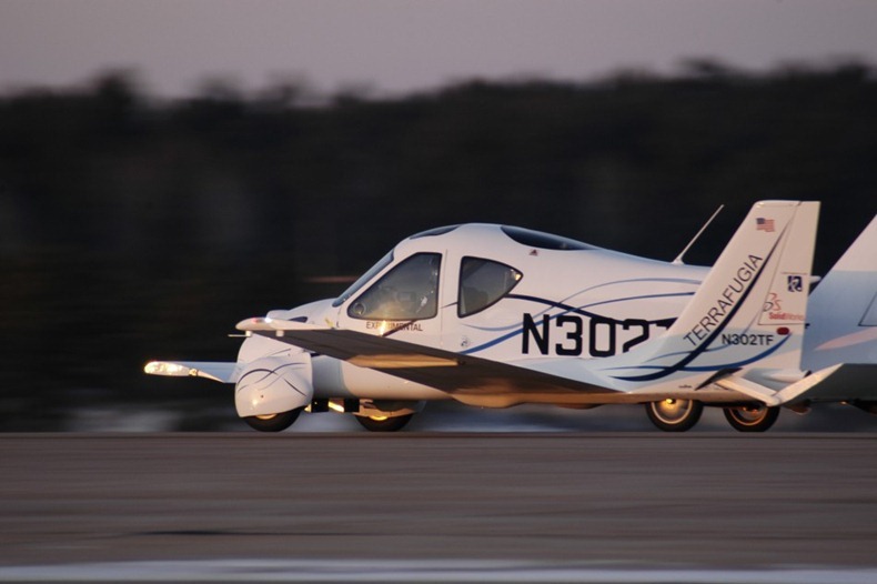 flying-car-terrafugia-12