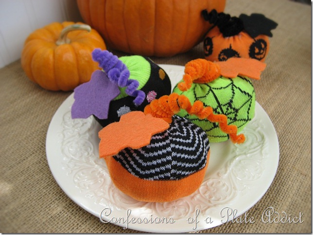 CONFESSIONS OF A PLATE ADDICT Halloween Sock Pumpkins Halloween Sock Pumpkins 3