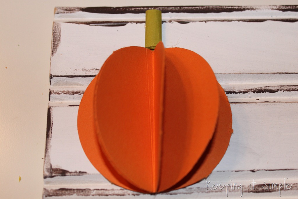 [3D%2520paper%2520pumpkins%2520%25285%2529%255B9%255D.jpg]