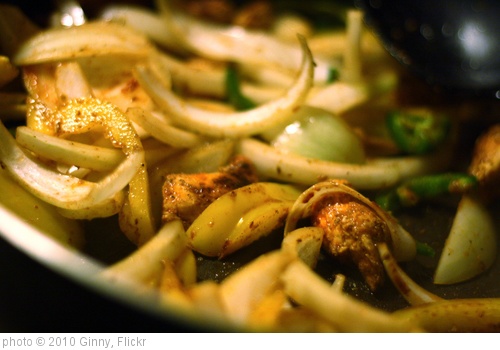 'Fajitas' photo (c) 2010, Ginny - license: http://creativecommons.org/licenses/by-sa/2.0/