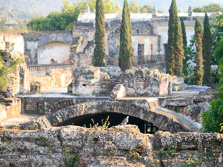 Ruins of the Church of San Francisco, Antigua, Guatemala. Photos by TOM HART