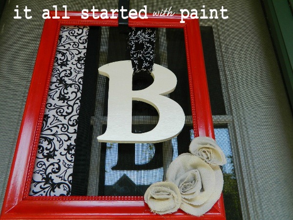 [monogram_picture_frame_wreath_with_fabric%255B3%255D.jpg]