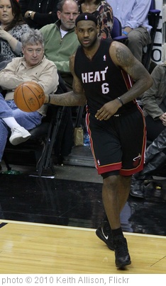 'LeBron James' photo (c) 2010, Keith Allison - license: http://creativecommons.org/licenses/by-sa/2.0/