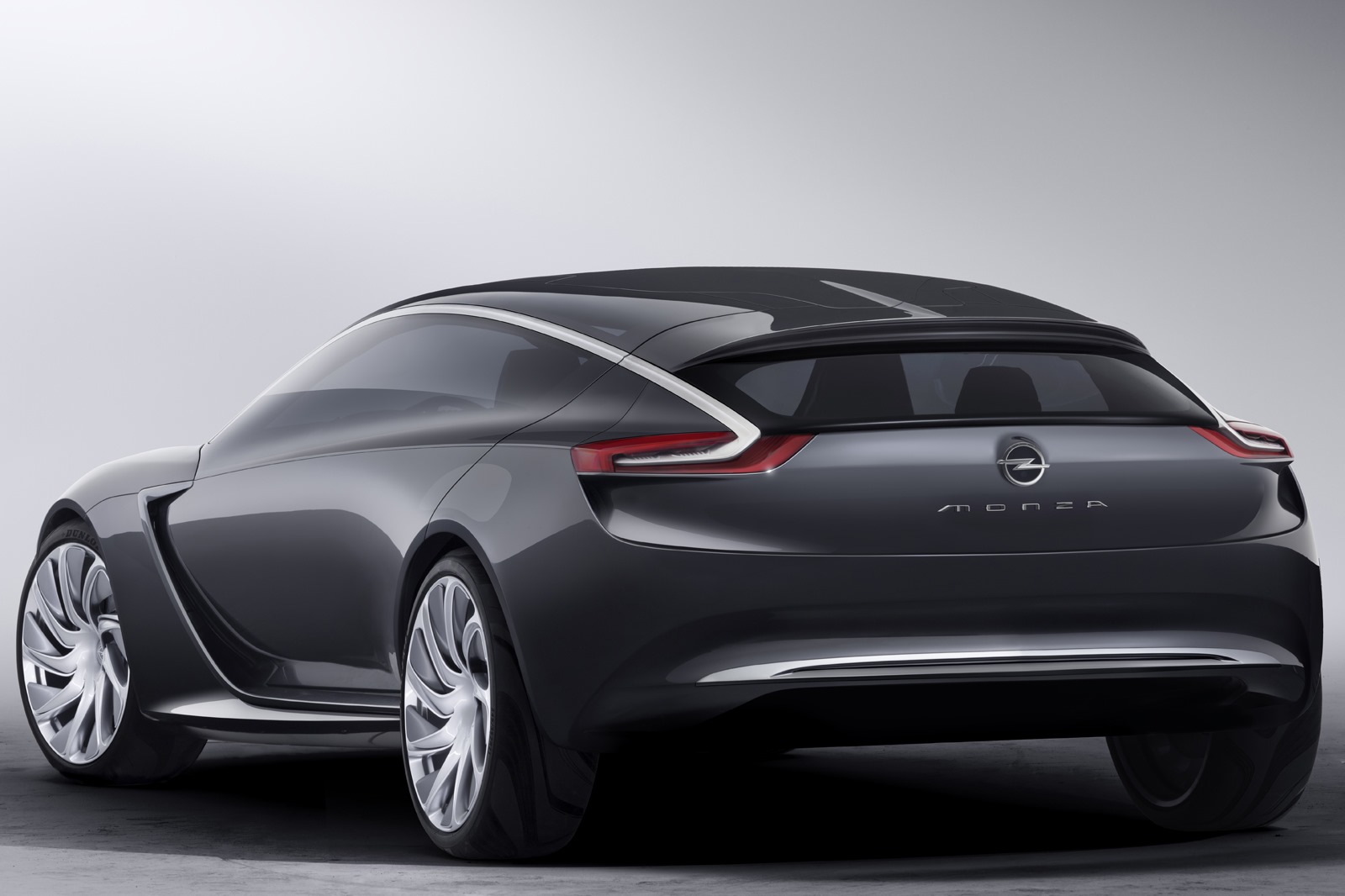 [Opel-Monza-Concept-1%255B7%255D.jpg]