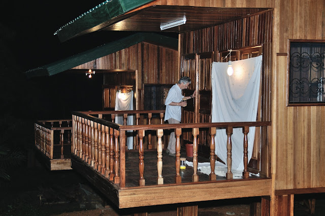 Observation nocturne. Ebogo (Cameroun), 20 avril 2013. Photo : Daniel Milan