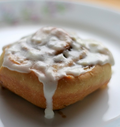 cinnamon rolls 4