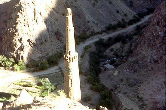 550px-Minaret_of_Jam_5
