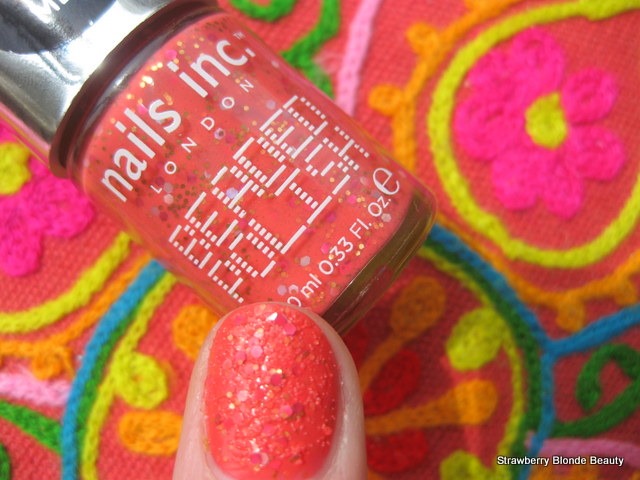 Nails-Inc-Beaded-Hampstead-coral-swatch-review-photo