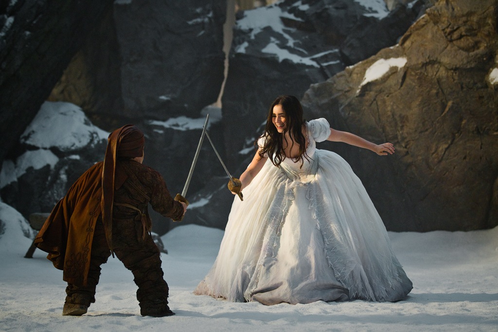 [snowwhite%2520%25289%2529%255B6%255D.jpg]