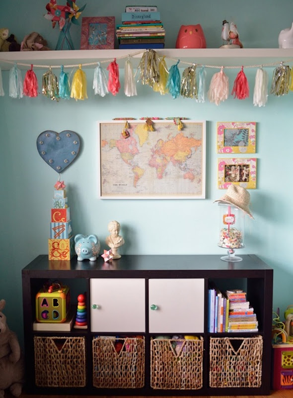 playroom-organization