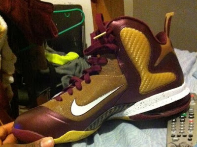Nike LeBron 9 Christ the King Home & Away PEs nike lebron 9 pe ctk away 1 01 Nike LeBron 9 Christ the King Home & Away PEs
