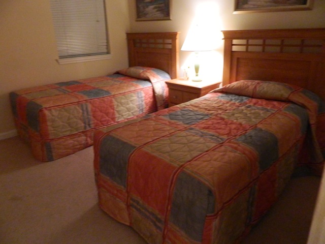 [bedroom3%255B2%255D.jpg]