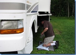 6896 Sleepy Cedars Campground Greely Ottawa - rain ends & Bill starts to get motorhome ready for trip home