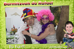 Fotos do evento Rafael - 03.09.11. Foto numero 103 da Social Click Fotografia Digital, do Rio de Janeiro, RJ, que faz fotos divertidas, fotos malucas, fotos com fantasias, fotos na hora, fotografia maluca, fotografia divertida com molduras personalizadas. fotos divertidas malucas foto maluca animadas animado rj rio de janeiro divertida fantasia animada fotografa festa debutante fotógrafa fotografos casamentos fotografo