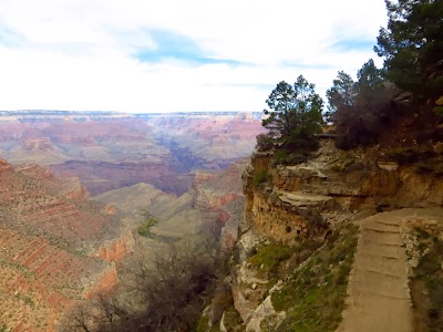 The trail goes all the way down IMAGE_363.jpg