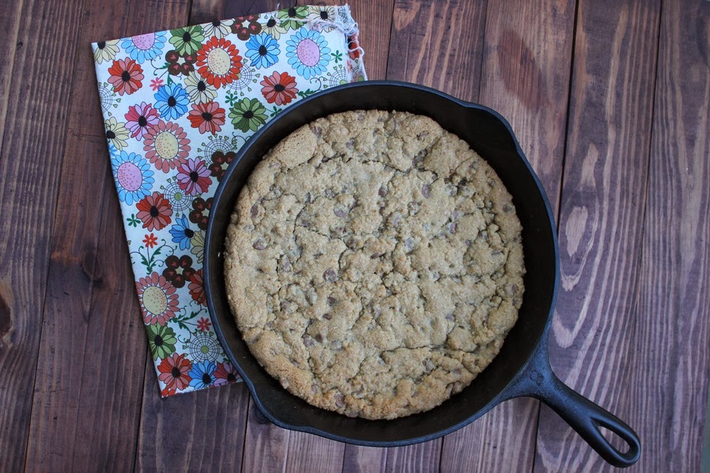 [skillet-cookie-25.jpg]