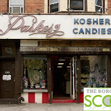 FamousPaskeszCandyStoreOn13thAveClosing02