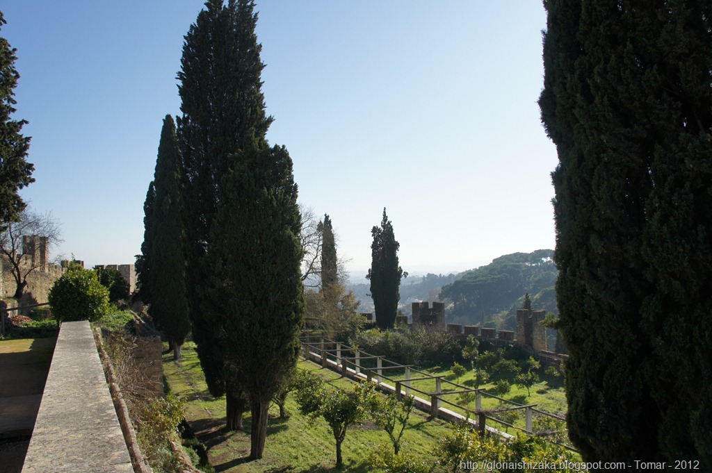 [Gl%25C3%25B3ria%2520Ishizaka%2520-%2520Tomar%2520-%2520Castelo%252024%255B9%255D.jpg]