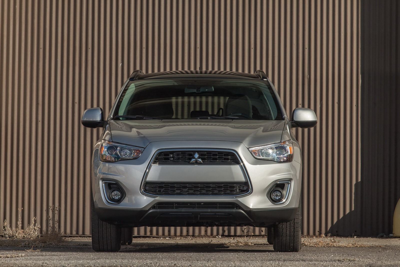 [2013-Mitsubishi-Outlander-Sport-5%255B2%255D.jpg]