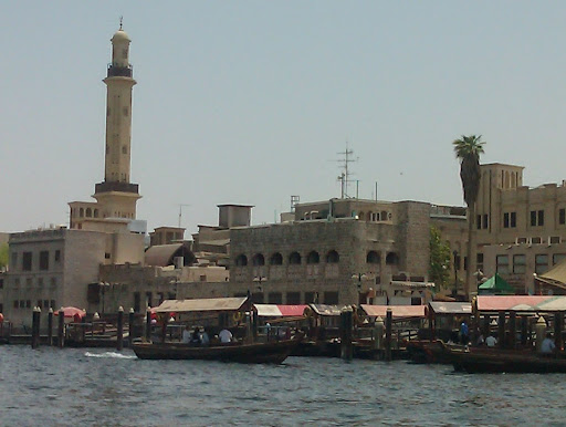 DXB03.jpg