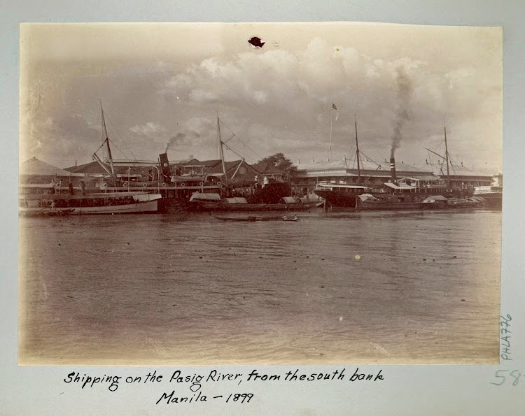 Año 1899. Rio Pasig. El PEDRO DE SOTOLONGO con el casco pintado de negro. Foto de la web Trove.jpg