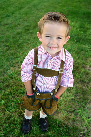 [German%2520clothes-4%255B3%255D.jpg]