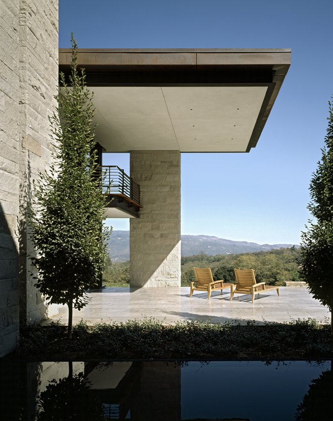 sonoma-vineyard-residence-by-aidlin-darling-04.jpg