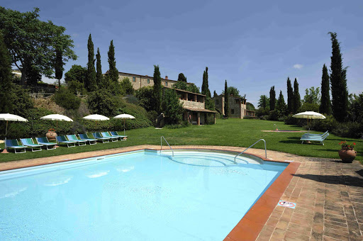 Ferienwohnung für 2 Personen in Asciano, Toskana (Provinz Siena): 1 Schlafzimmer, 1 Badezimmer, Klimaanlage, Sat-TV, Spülmaschine, gemeinschaftliches Schwimmbad, Waschmaschine
