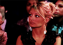 [tumblr_luue52JW0V1r07thu%255B3%255D.gif]