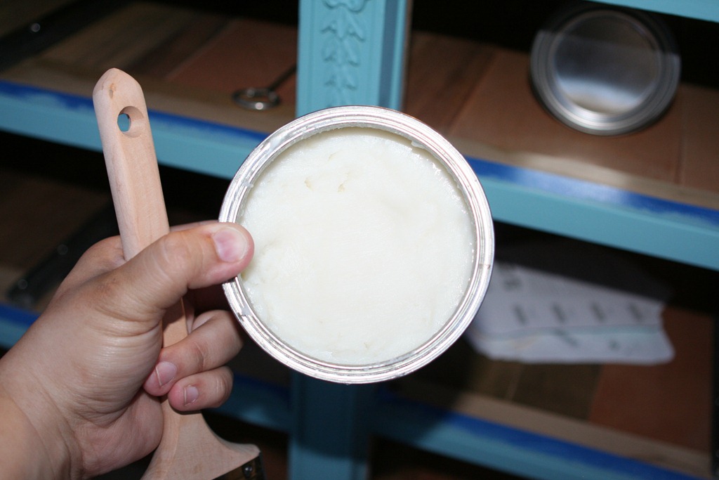 [using%2520Annie%2520Sloan%2520Soft%2520Wax%2520%25283%2529%255B4%255D.jpg]