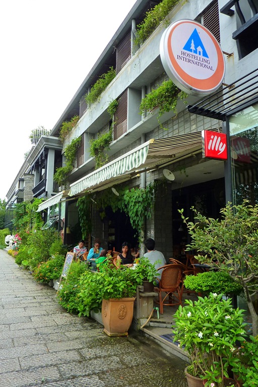 [P109091215.jpg]