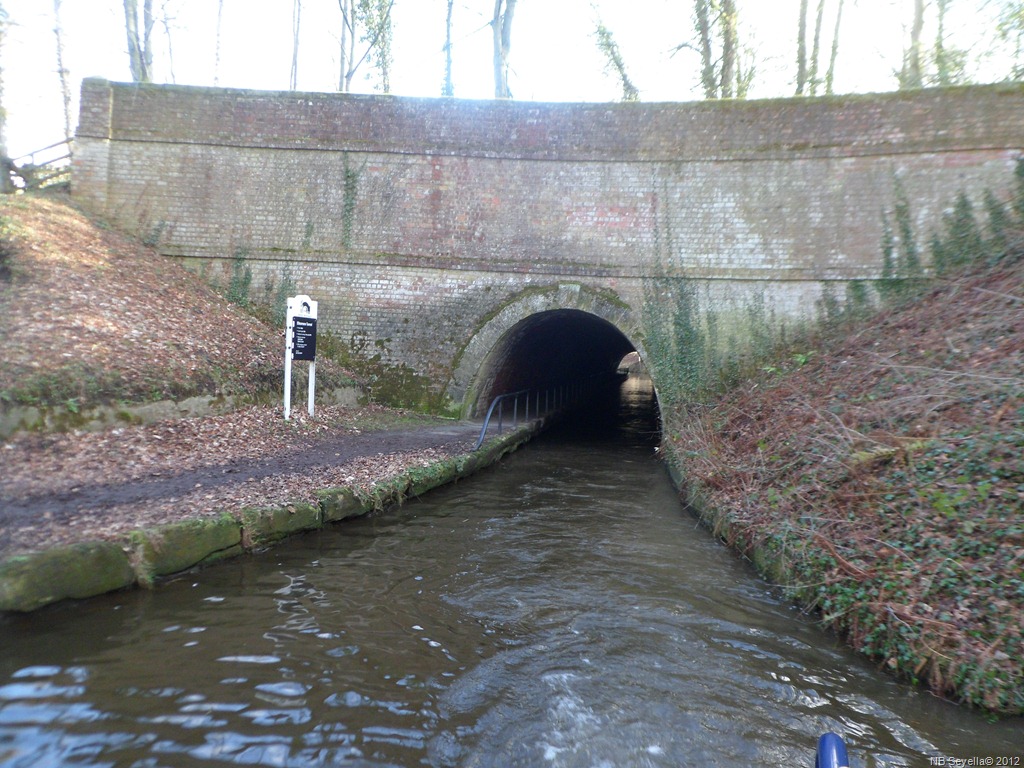 [SAM_0014%2520%2520Ellesmere%2520Tunnel%255B3%255D.jpg]