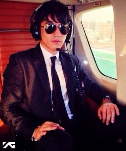 Seung Ri - Seung-chan - 08oct2013 - 01.jpg
