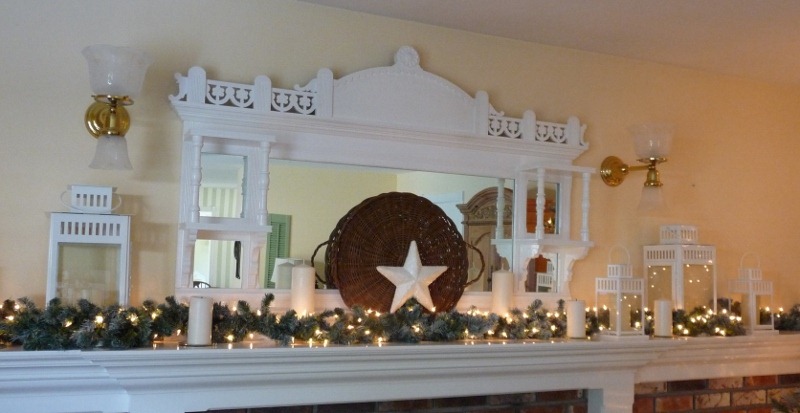 [Chritstmas%2520mantel%2520trial%2520004%2520%2528800x413%2529%255B5%255D.jpg]