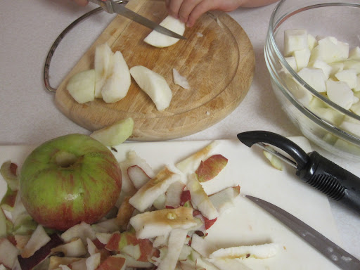 I cored and peeled the apples, and my daughter chopped them.