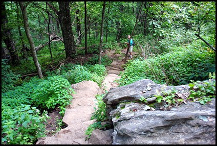 08n - Hiking Down - Tackling the Rocky Switchbacks