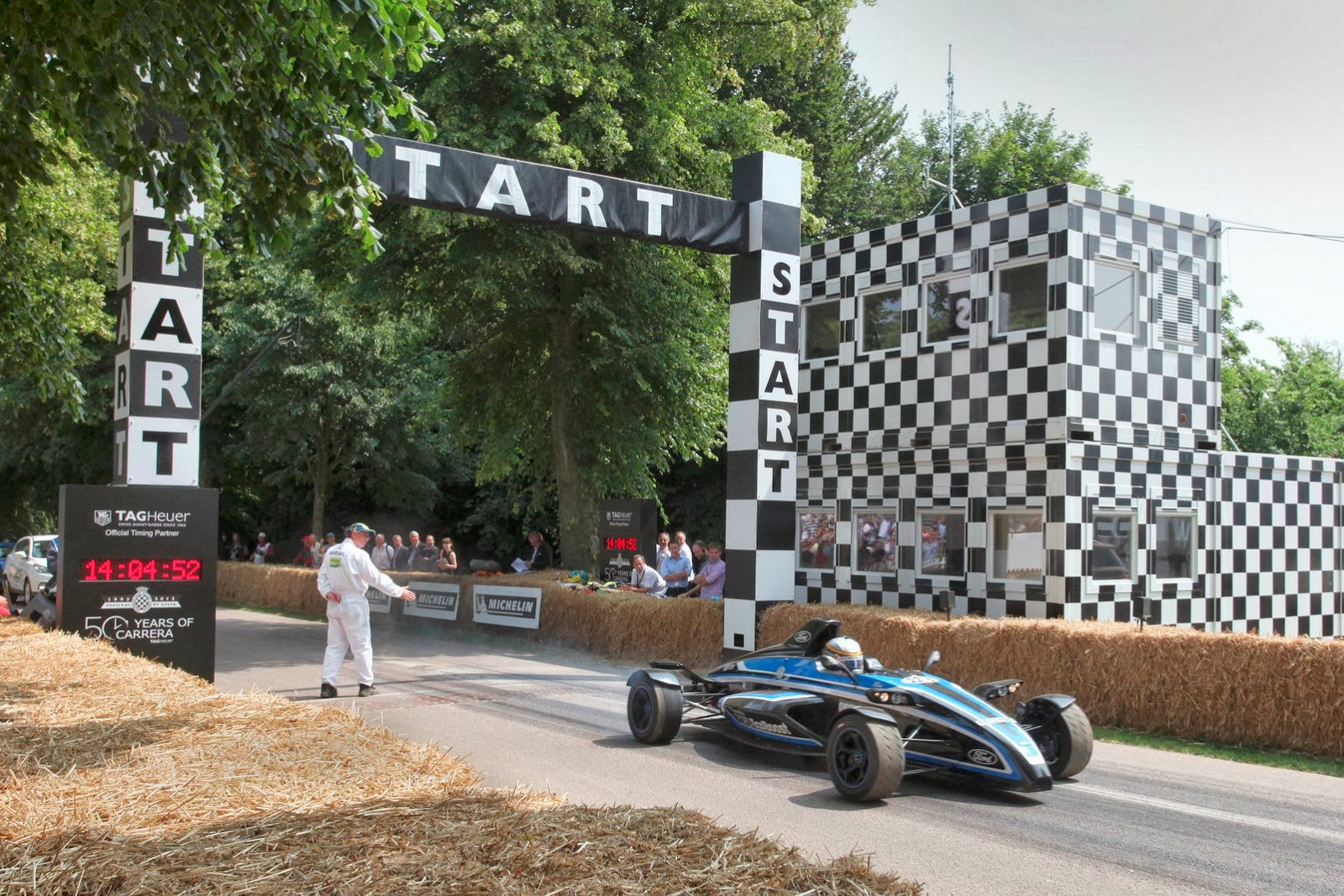 [Formula-Ford-Autocar-7%255B2%255D.jpg]